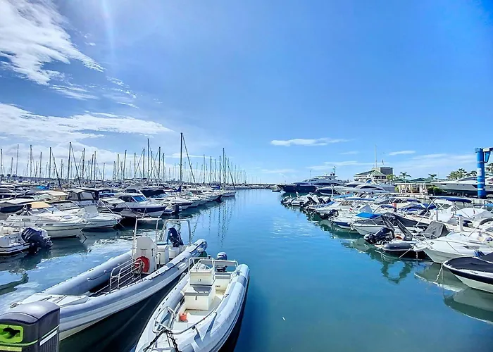 شقة Centreville Juan-2 Couchages-terrasse *