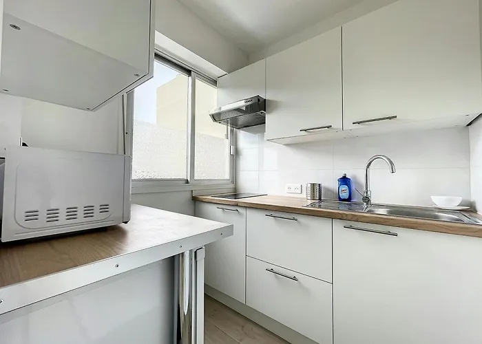 شقة Centreville Juan-2 Couchages-terrasse *